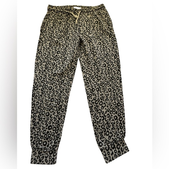 Zara Trafaluc Gray and Black Leopard Print Lightweight Joggers Size Medium - Picture 5 of 16